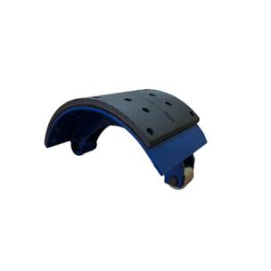 Колодка тормозная КАМАЗ-6580, 65201 задняя с осью SHACMAN (DZ90149346077) 166580-3502090 АККОР