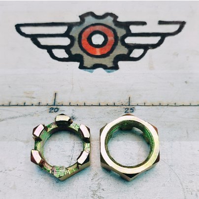 Гайка МТЗ оси навески А04.02.020-01 РФ