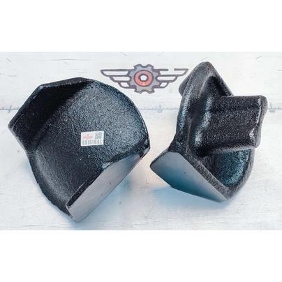 Вкладыш рессоры передней МАЗ заднего кронштейна 64221-2902449 ОАО МАЗ