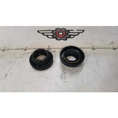 Манжета МАЗ 25х45-9х21 кулисы 5336-1702276  МАЗ УВК