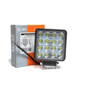 Фара противотуманная светодиодная КВАДРАТНАЯ 25-диодов свет белый 12/24B AE75S-25LED-42PC  AE