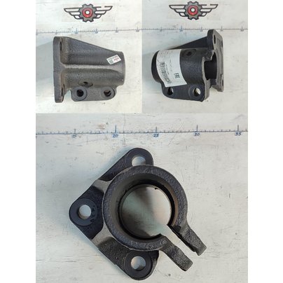 Кронштейн крепления крыла МАЗ (под трубу) 54327-8511122 ОАО МАЗ