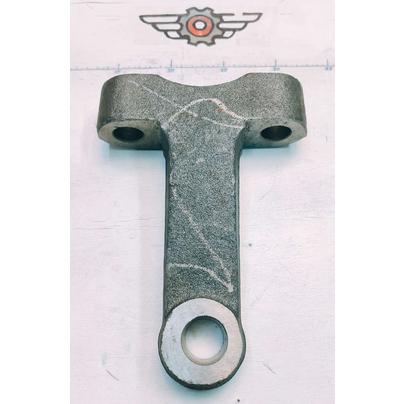 Рычаг кулака МАЗ поворотного (Т-образный) 64221-3001035 РФ