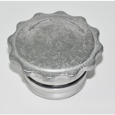 Крышка заливной горловины МТЗ (масло) А19Т.01.100