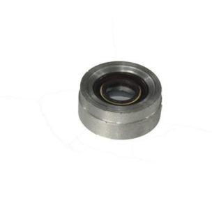 Корпус подшипника первичного вала МАЗ с манжетой  239-1701476