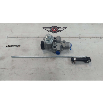 Кран уровня пола МАЗ, КАМАЗ (аналог SV 1470 | SV-1307) 4640023307