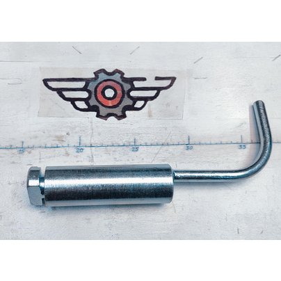 Палец буксировочный (115мм) 500А-2806117-01 ЛЕЛ