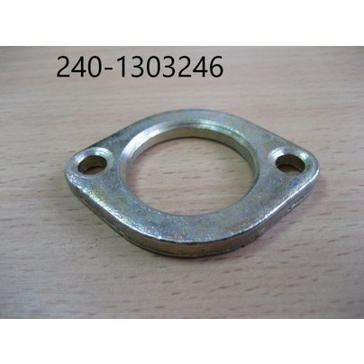 Фланец системы охлаждения ЯМЗ патрубка водяных труб 240-1303246