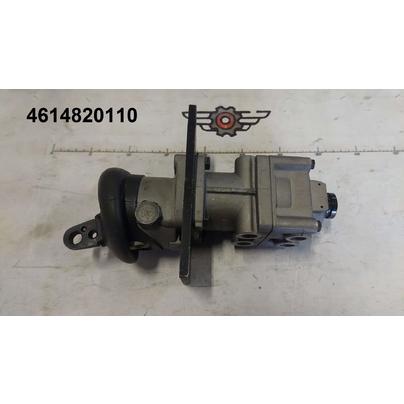 Кран тормозной главный (ГТК) MERCEDES-BENZ (аналог 461 482 011 / A0034319405, ) 4614820110