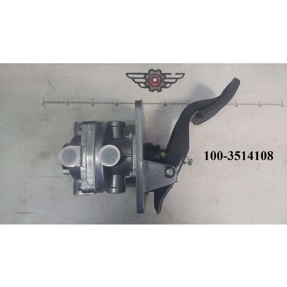 Кран тормозной главный 2-х секционный (ГТК) Н/О МАЗ КАМАЗ ЗИЛ 