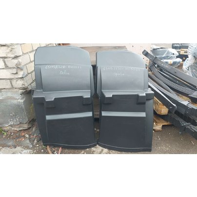 Крыло заднее локер КАМАЗ-65115, 6520 пластик ЛЕВОЕ на мал. каб. без спальника 65115/6520-8403023 РФ