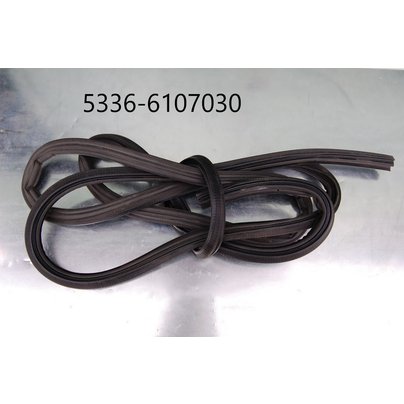 Уплотнитель проема двери МАЗ кабины (L=4300) 5336-6107030 КММЗ