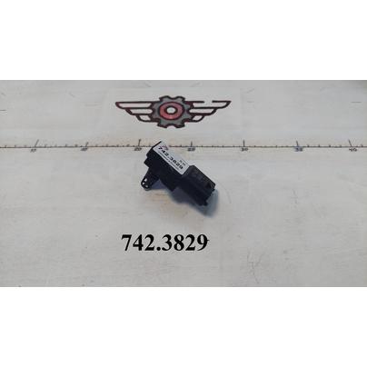 Датчик давления и температуры масла ЯМЗ-5344 евро-4 (аналог 0281006102, 5430/651,1130548) 742.3829