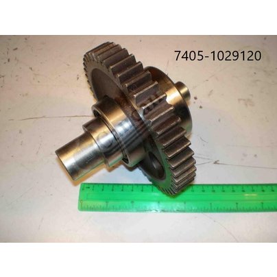 Шестерня ведомая привода ТНВД (вал d=30 L-157мм Z-45) 