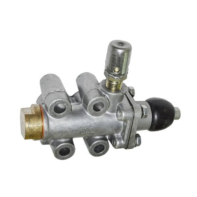 Клапан КАМАЗ включения делителя 15-1772040 / 15.1772040-01