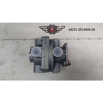 Кран тормозной главный 2-х секционный (ГТК) Н/О МАЗ КАМАЗ ЗИЛ 